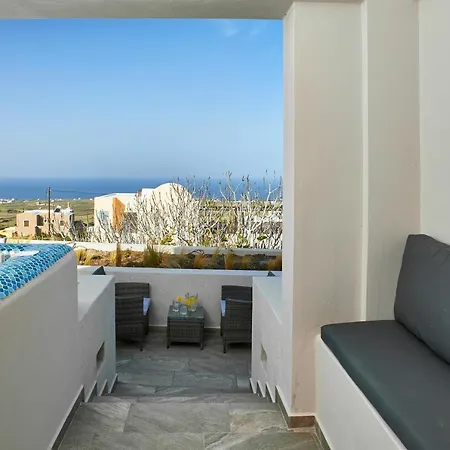 Alyvia Suites Oía Exterior photo